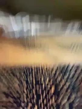 Snapshot of TRILLAHUNG chatting on 10-22-25, 04:40 TRILLAHUNG online show from 10-22-25, 04:40