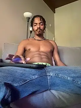 Snapshot of TRILLAHUNG chatting on 10-24-25, 01:51 TRILLAHUNG online show from 10-24-25, 01:51