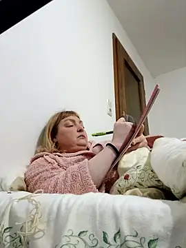 LiluLiluLilu online show from 03-04-26, 06:14