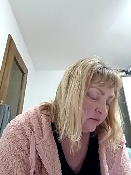 LiluLiluLilu online show from 03-19-26, 08:35