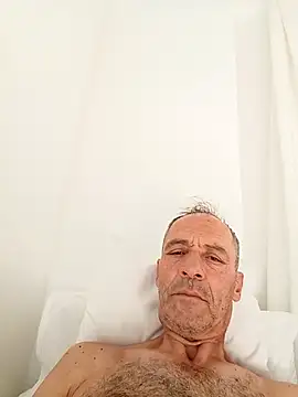 Meliwem12 online show from 10-20-25, 06:58