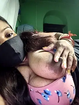 Snapshot of V-hot-swiet chatting on 11-04-25, 11:59 V-hot-swiet online show from 11-04-25, 11:59