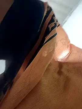 Hot janu93 online show from 09-16-25, 05:52