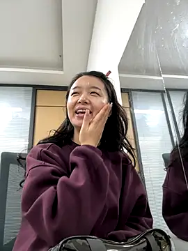 Snapshot of wwx-7718 chatting on 10-20-25, 07:20 wwx-7718 online show from 10-20-25, 07:20