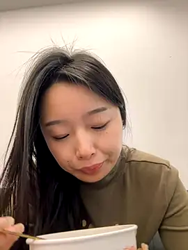 Snapshot of wwx-7718 chatting on 11-14-25, 03:00 wwx-7718 online show from 11-14-25, 03:00