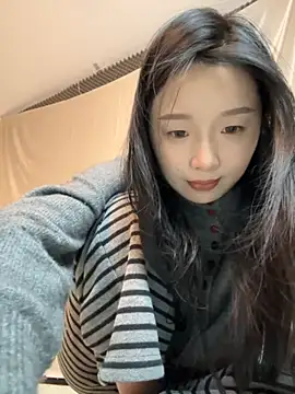 Snapshot of wwx-7718 chatting on 11-17-25, 04:13 wwx-7718 online show from 11-17-25, 04:13