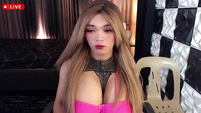 Snapshot of BigCockKharlaTS chatting on 10-12-25, 02:10 BigCockKharlaTS online show from 10-12-25, 02:10