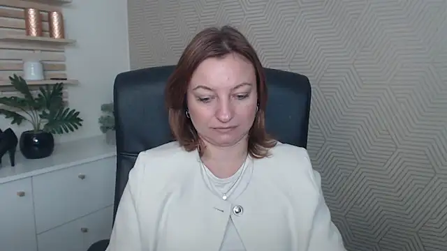 angelaSamt online show from 11-05-25, 06:35