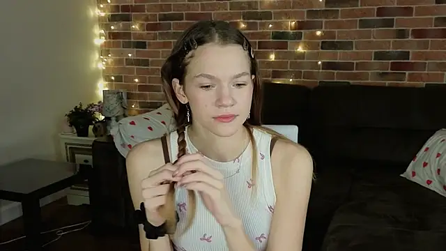 VelvetRisque online show from 01-10-26, 06:26