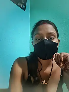 posewith online show from 10-04-25, 07:28