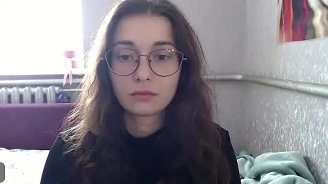 Snapshot of HotAnna2004 chatting on 09-21-25, 10:50 HotAnna2004 online show from 09-21-25, 10:50