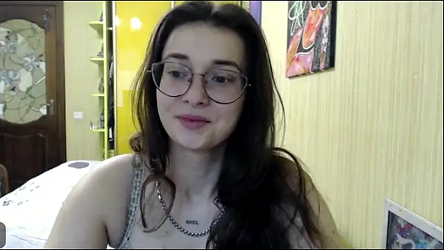 Snapshot of HotAnna2004 chatting on 11-15-25, 12:02 HotAnna2004 online show from 11-15-25, 12:02