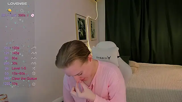 Alice Cire online show from 01-05-26, 05:27