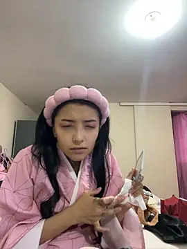 QueenSquirt02 online show from 09-12-25, 04:40