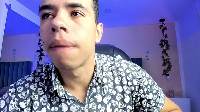 Muscle Scott online show from 02-14-26, 01:19