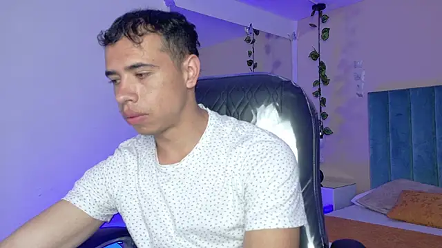 Muscle Scott online show from 03-22-26, 02:31