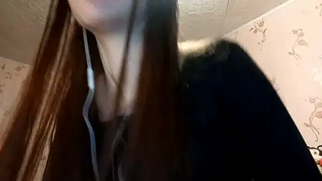 Sophiecuttie online show from 09-21-25, 01:13