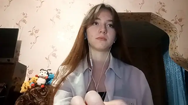 Sophiecuttie online show from 09-27-25, 03:06