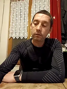 Snapshot of frederic198 chatting on 09-30-25, 06:46 frederic198 online show from 09-30-25, 06:46