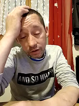 Snapshot of frederic198 chatting on 10-09-25, 07:12 frederic198 online show from 10-09-25, 07:12