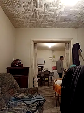 Snapshot of frederic198 chatting on 11-13-25, 07:24 frederic198 online show from 11-13-25, 07:24