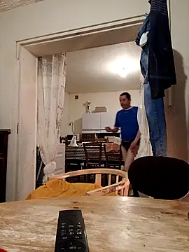 Snapshot of frederic198 chatting on 11-29-25, 09:18 frederic198 online show from 11-29-25, 09:18