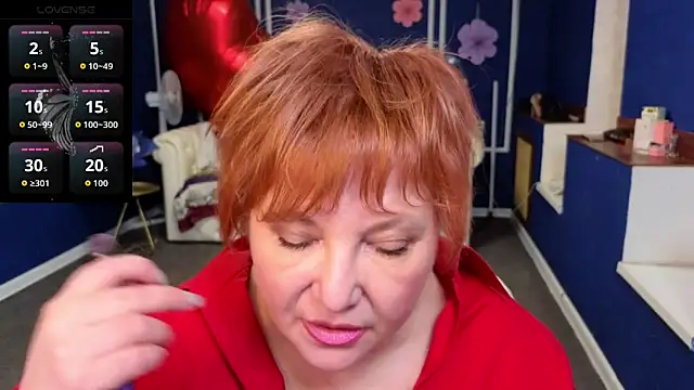 Kira Kenett online show from 05-11-26, 04:26