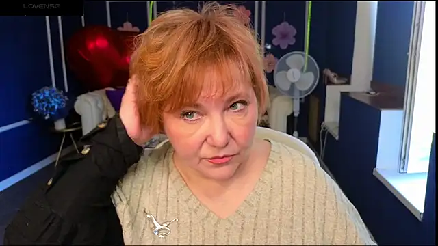 Kira Kenett online show from 06-03-26, 05:21