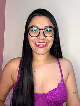 Snapshot of Alexa69xx chatting on 09-30-25, 01:10 Alexa69xx online show from 09-30-25, 01:10