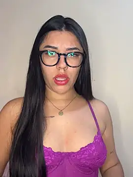 Snapshot of Alexa69xx chatting on 10-03-25, 11:46 Alexa69xx online show from 10-03-25, 11:46