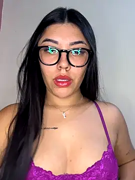 Snapshot of Alexa69xx chatting on 10-04-25, 11:36 Alexa69xx online show from 10-04-25, 11:36