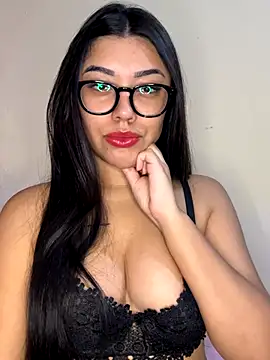 Snapshot of Alexa69xx chatting on 10-08-25, 11:46 Alexa69xx online show from 10-08-25, 11:46