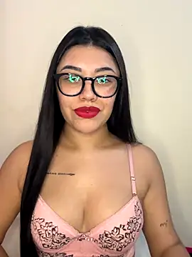 Snapshot of Alexa69xx chatting on 10-28-25, 04:31 Alexa69xx online show from 10-28-25, 04:31