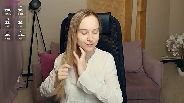 SoonMoor online show from 12-18-25, 06:58