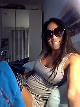 sexy7883 online show from 10-04-25, 07:12