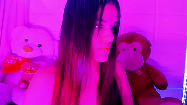 Snapshot of Gabby_Haze chatting on 03-14-26, 05:02 Gabby Haze online show from 03-14-26, 05:02
