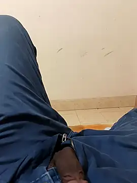 Horny123khalid online show from 09-24-25, 06:33