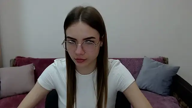 Snapshot of aSingleOne chatting on 10-15-25, 05:51 aSingleOne online show from 10-15-25, 05:51