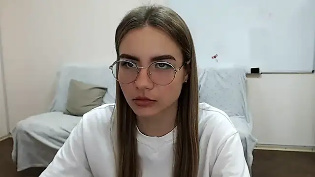 Snapshot of aSingleOne chatting on 10-23-25, 07:01 aSingleOne online show from 10-23-25, 07:01