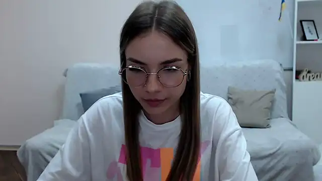 Snapshot of aSingleOne chatting on 01-09-26, 08:06 aSingleOne online show from 01-09-26, 08:06