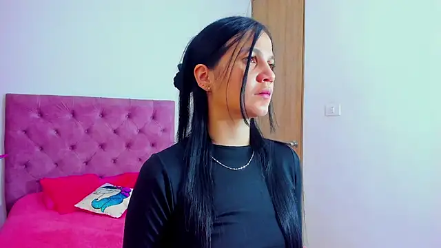 Snapshot of Marahanson chatting on 10-23-25, 04:50 Marahanson online show from 10-23-25, 04:50