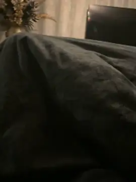 Snapshot of geilstell234 chatting on 11-05-25, 10:32 geilstell234 online show from 11-05-25, 10:32