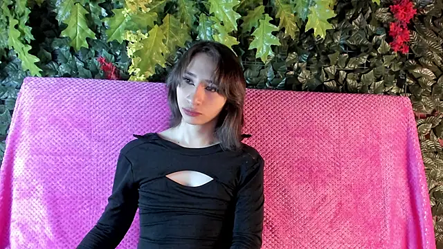 Charlottee slave online show from 10-16-25, 02:56