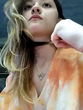 LillySvon online show from 05-07-26, 02:11