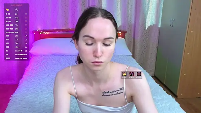 Snapshot of Angeel_Kate chatting on 04-13-26, 05:13 Angeel Kate online show from 04-13-26, 05:13