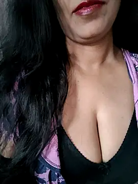 Deepa Sharma143 online show from 10-19-25, 01:28