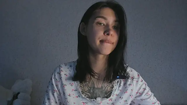 ArianaWalker77 online show from 09-22-25, 03:08