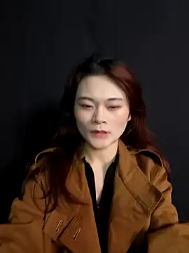 Snapshot of Xxq-20 chatting on 10-12-25, 10:14 Xxq-20 online show from 10-12-25, 10:14