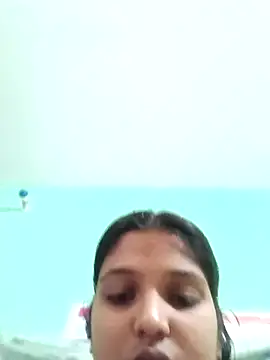 Snapshot of Palak-Sharma chatting on 05-08-26, 03:06 Palak-Sharma online show from 05-08-26, 03:06