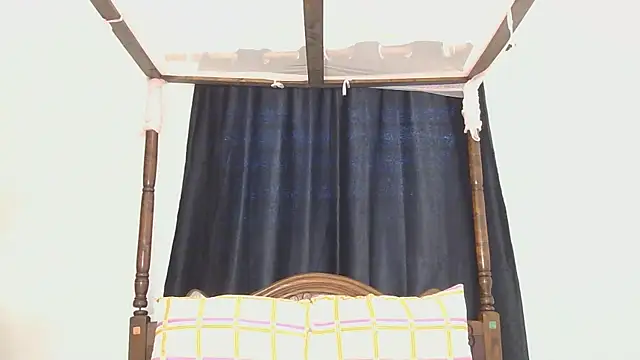 Spicy1 Angels online show from 09-26-25, 05:55